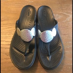 Crocs silver disk sandals 10
